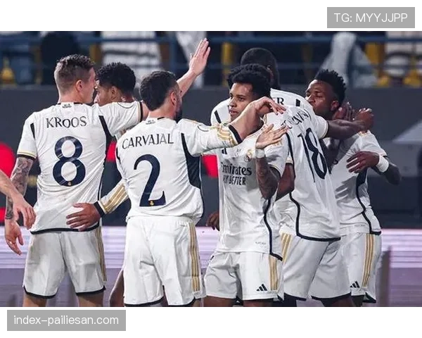 欧冠小组赛进入下半程 多场对决将决定晋级形势走向