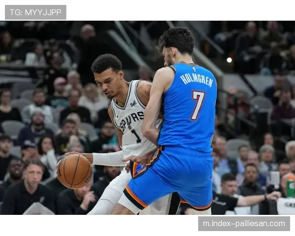 雷霆马刺锁定西部前二 上半区主场优势成季后赛关键变量